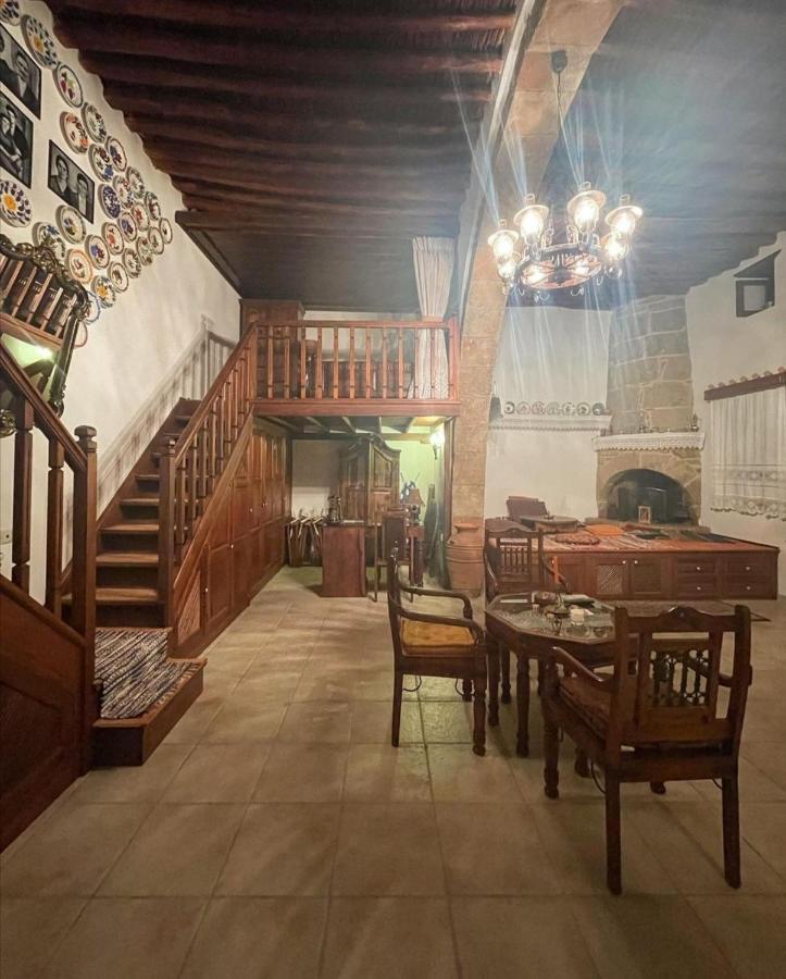Matina'S Traditional House Haraki Extérieur photo